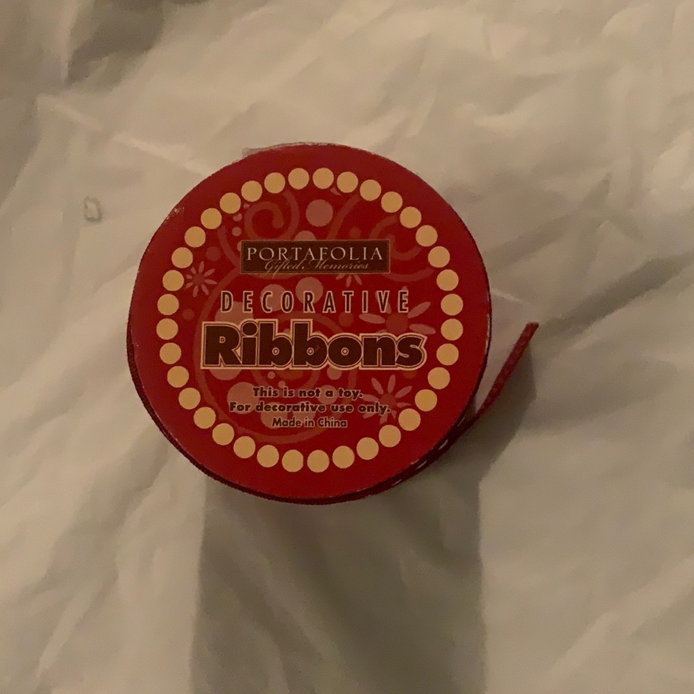 Multicolor decorative ribbons